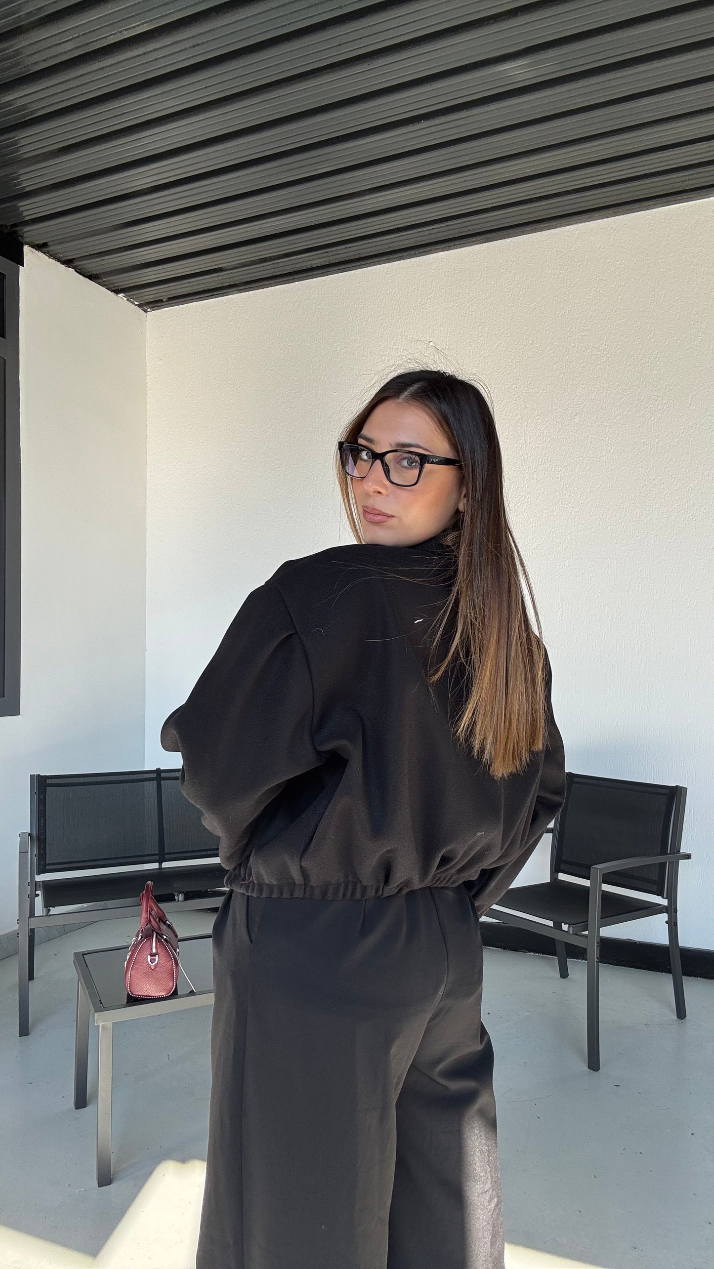 COAT CROP “OVER”