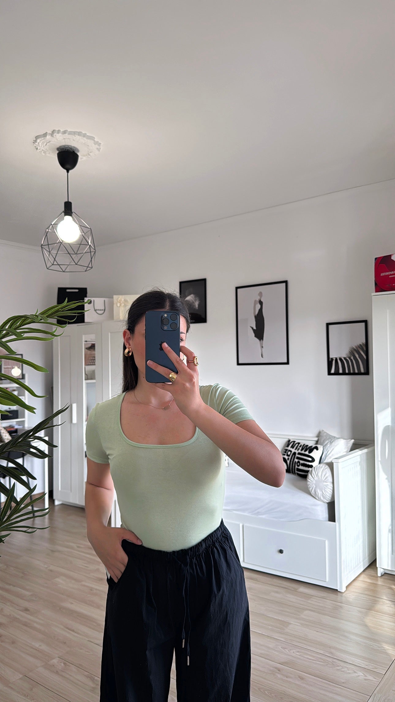BODY INTIMO SCOLLO
