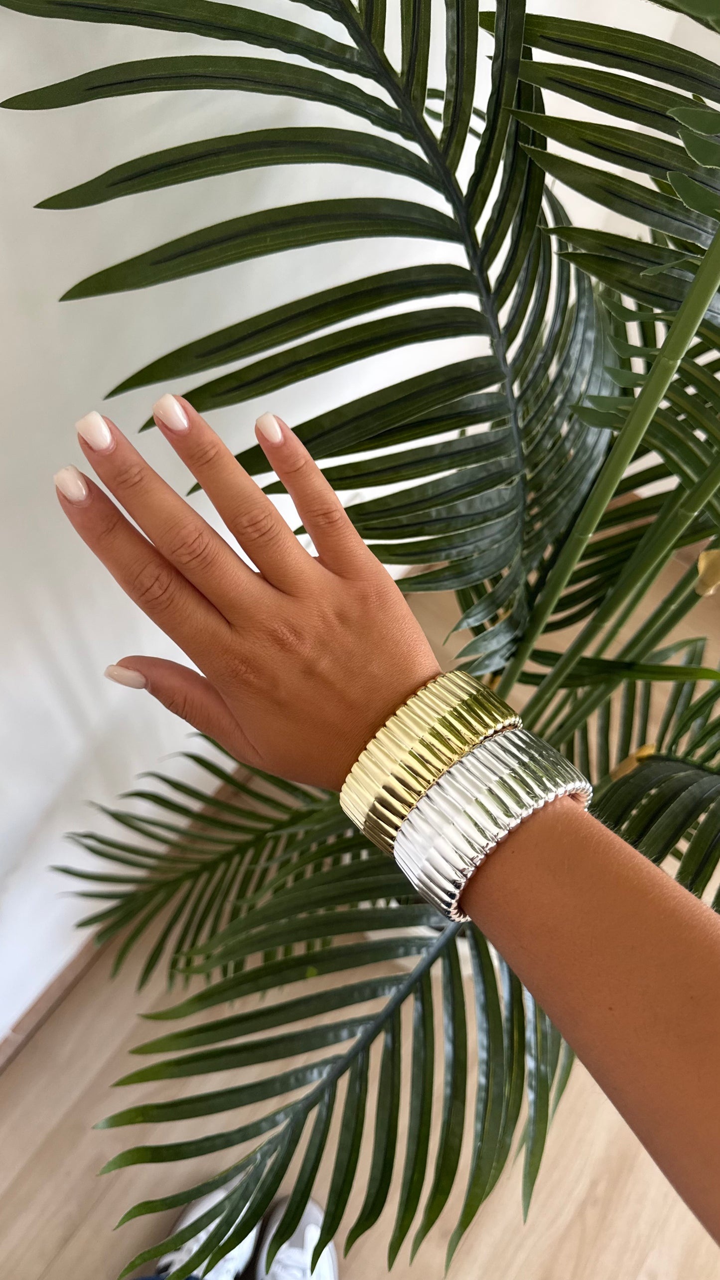 BRACCIALE “ONLY”