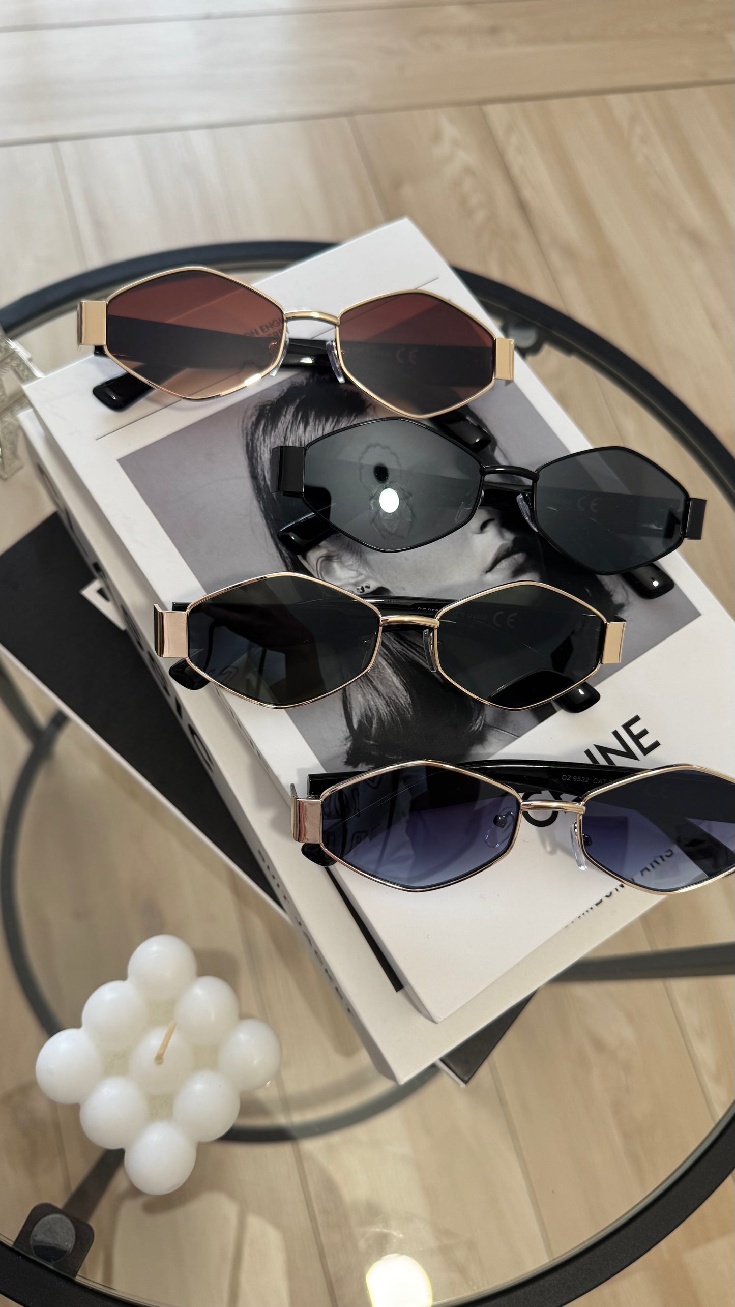 GLASSES MODEL 03