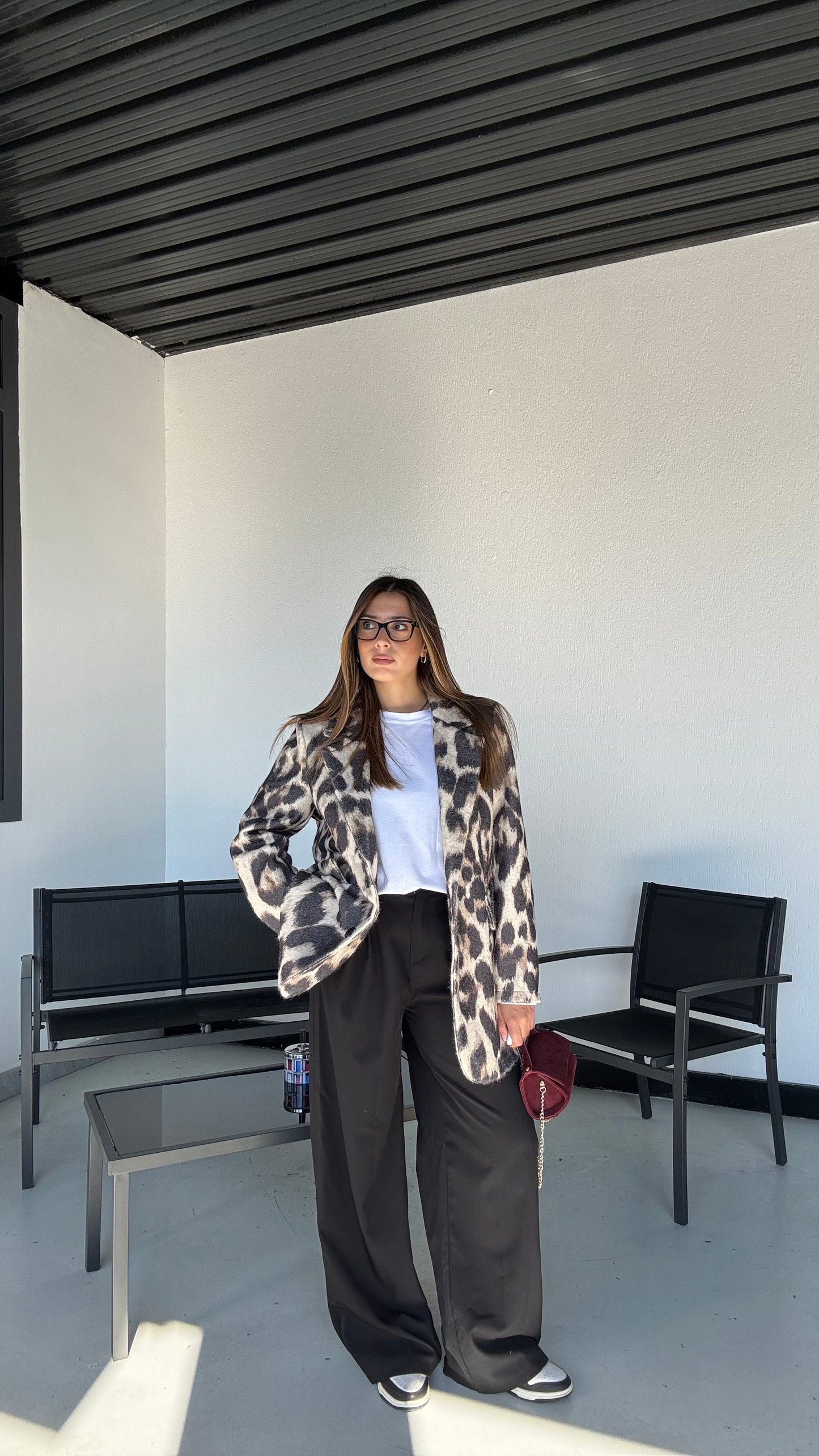 BLAZER COAT OVER “LEO”