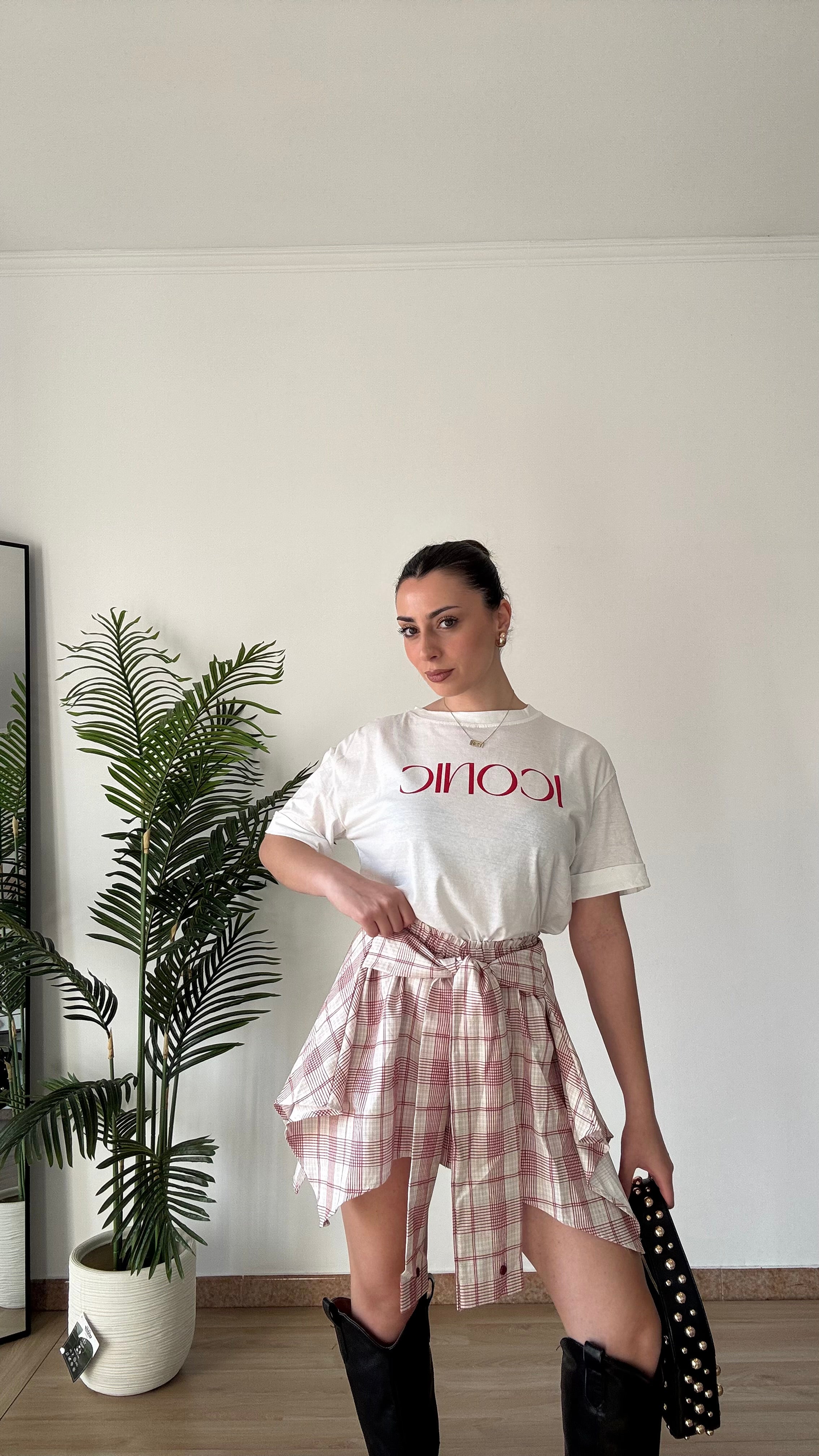 T-SHIRT “ICONIC”