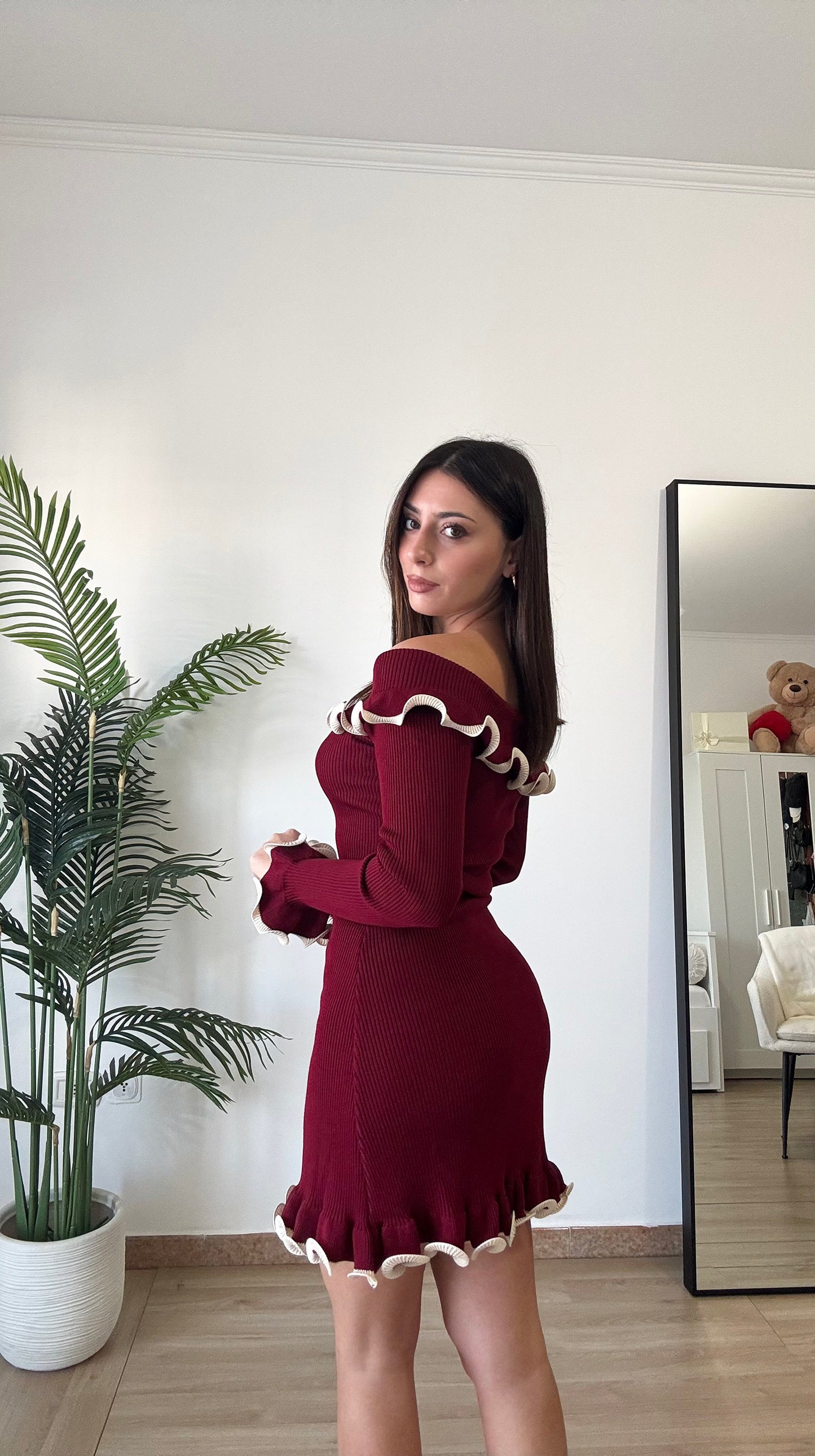 ABITO NICOLE