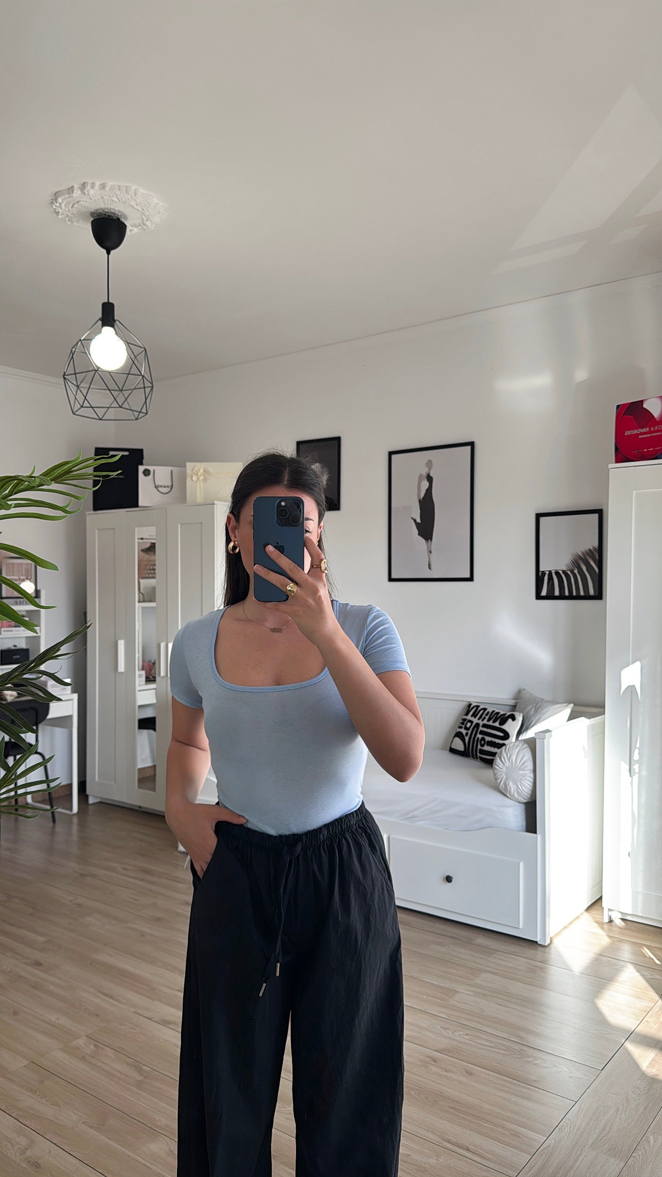 BODY INTIMO SCOLLO