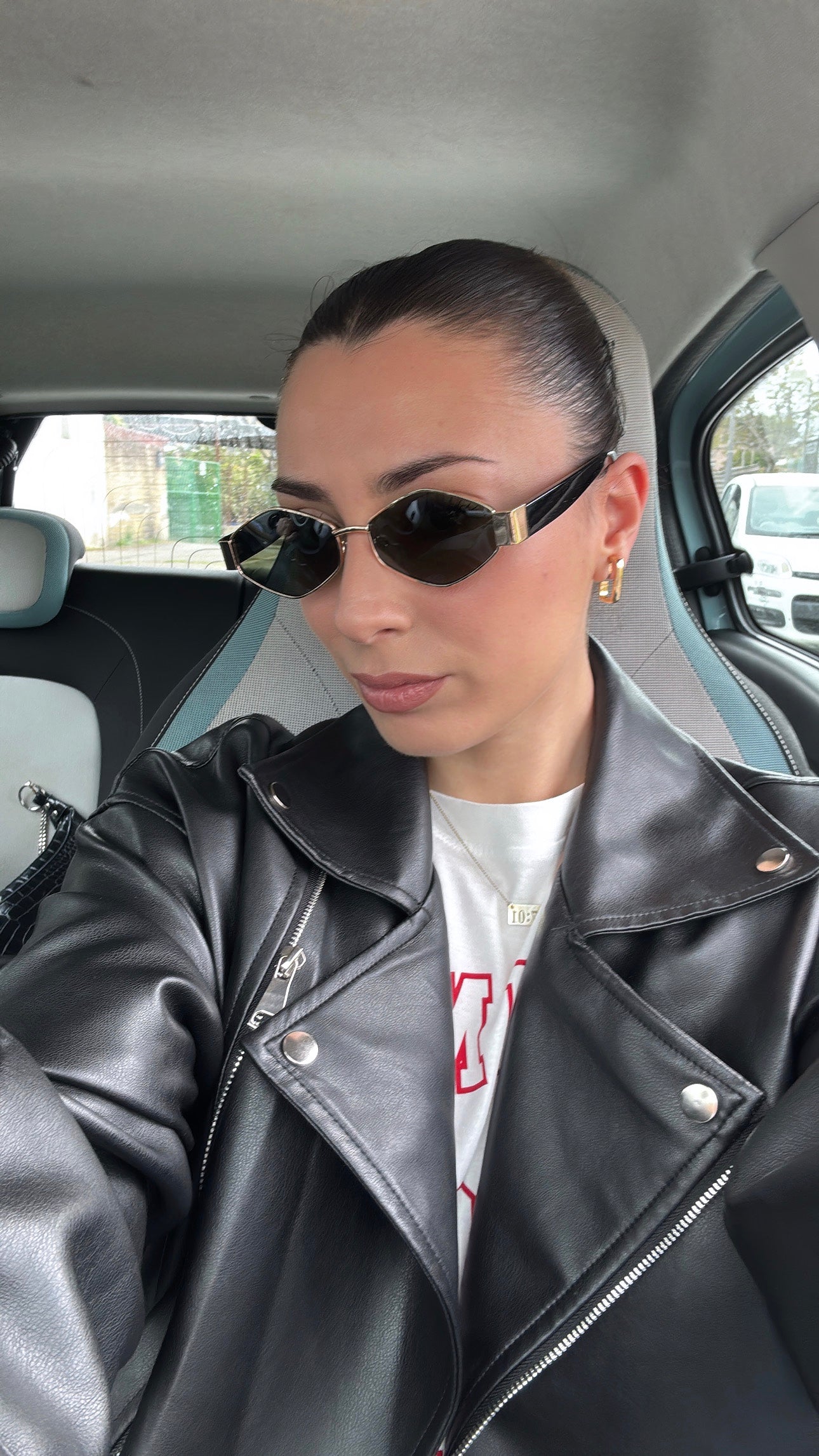 GLASSES MODEL 03