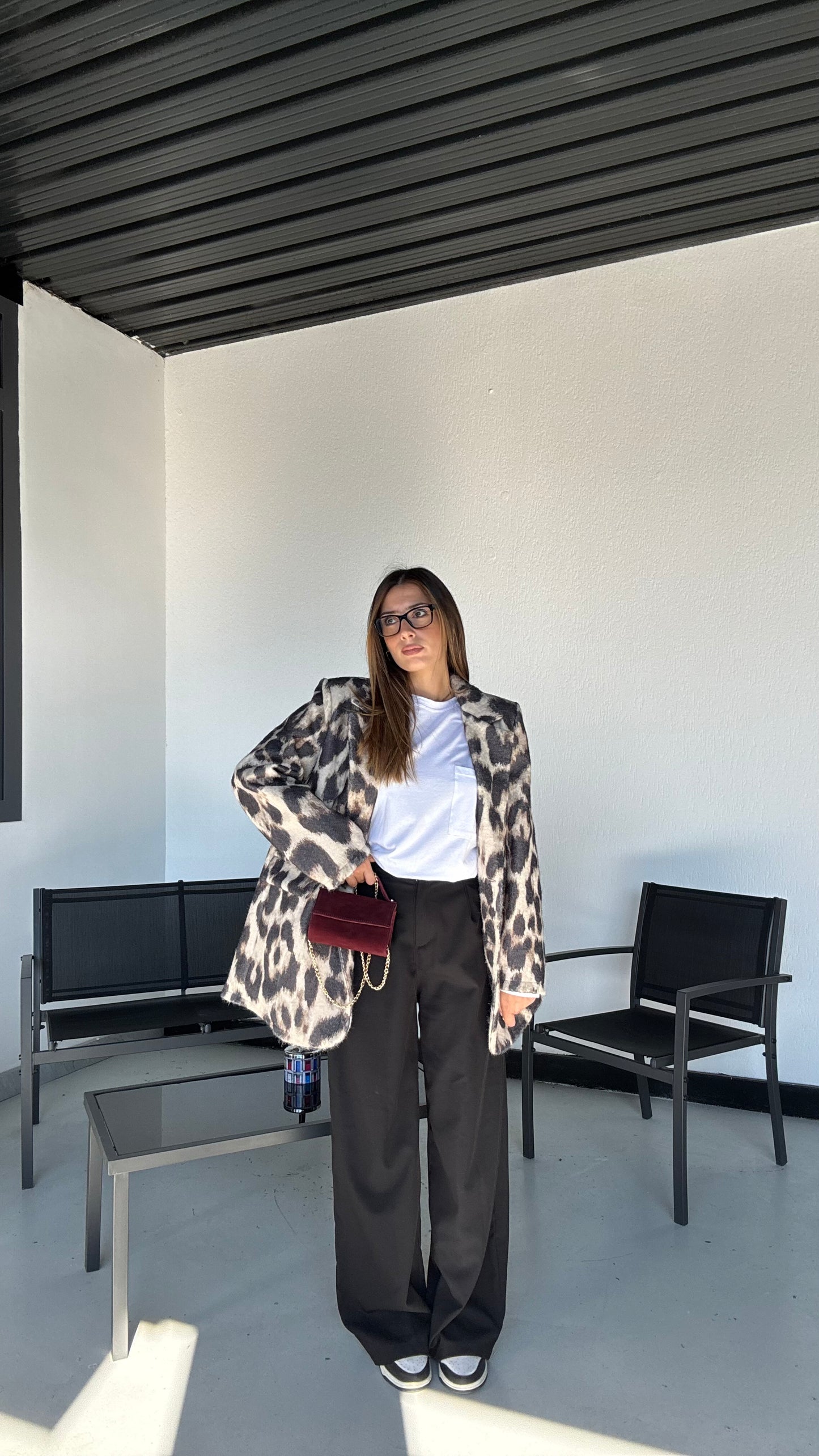 BLAZER COAT OVER “LEO”