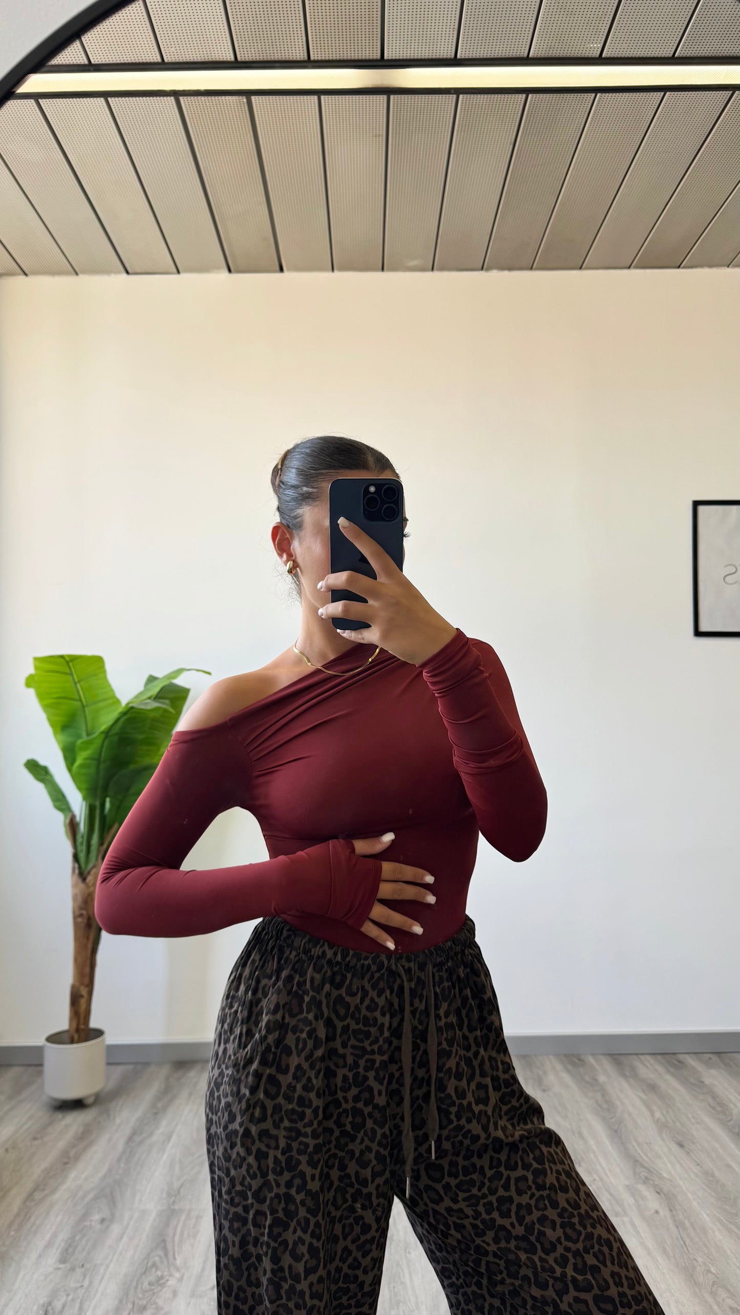MAGLIA CLOE