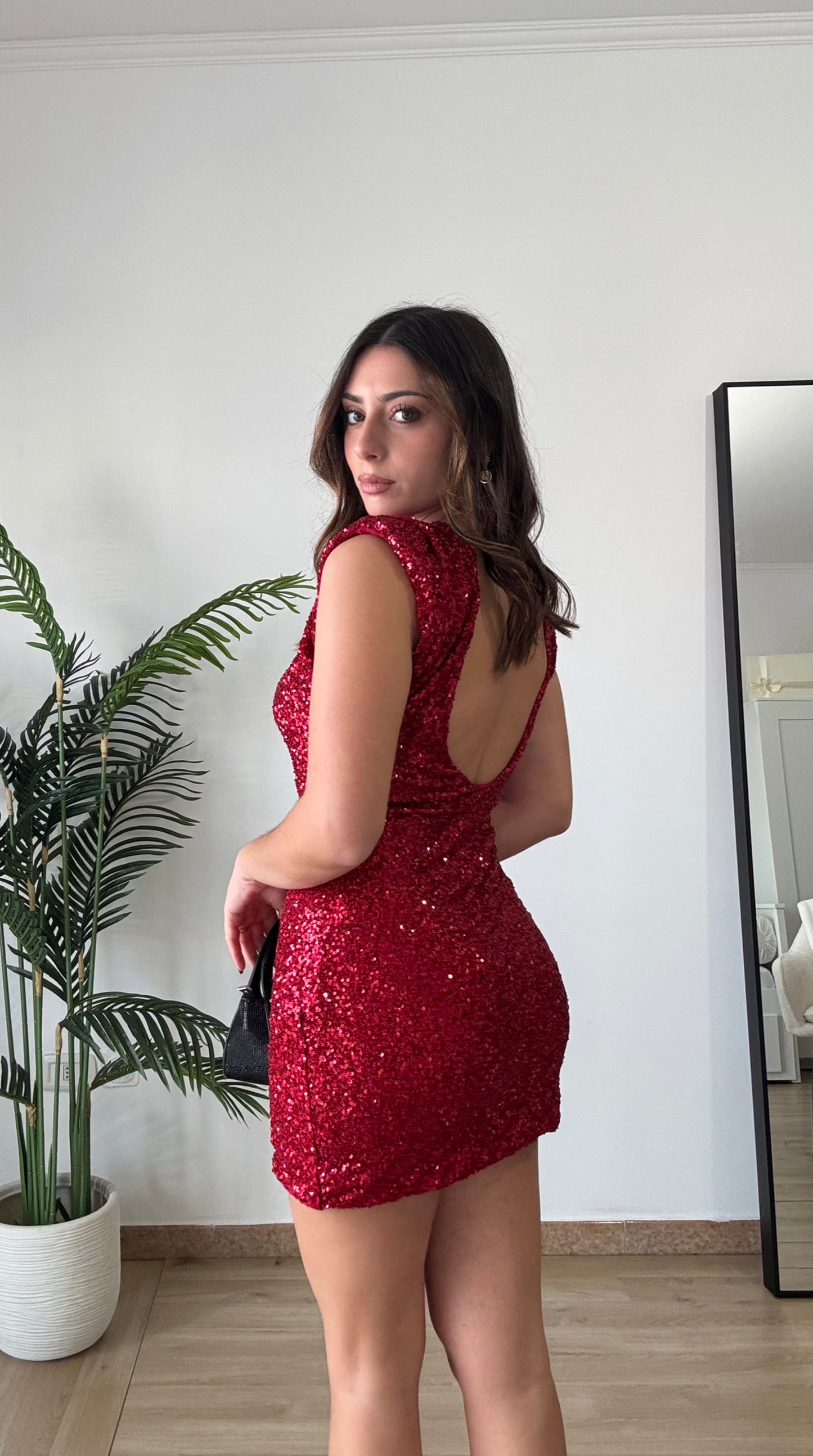 ABITO GIRO PAILLETTES