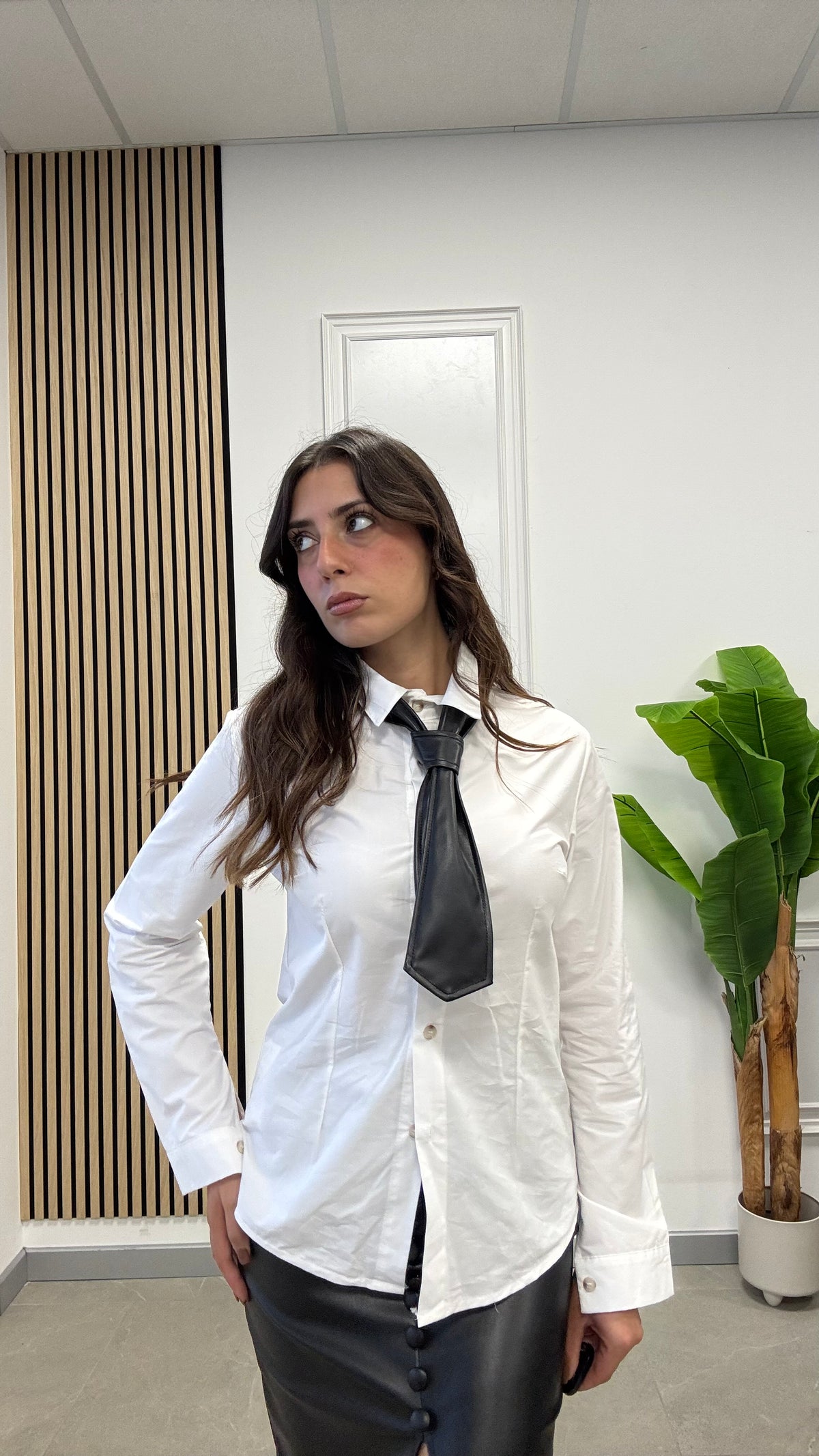 CAMICIA con “CRAVATTA ECO”