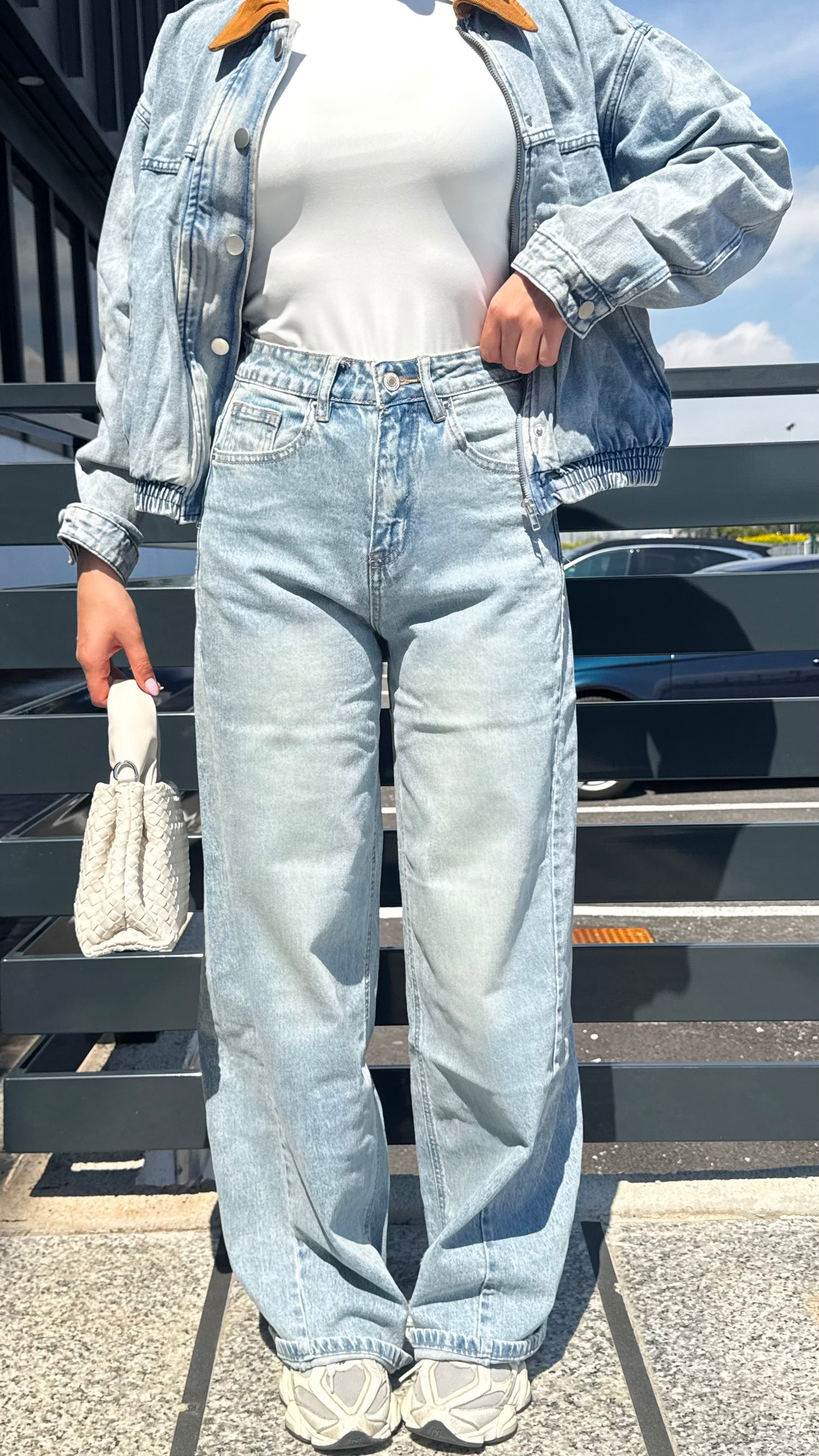 JEANS LAVAG CHIARO “T-18”