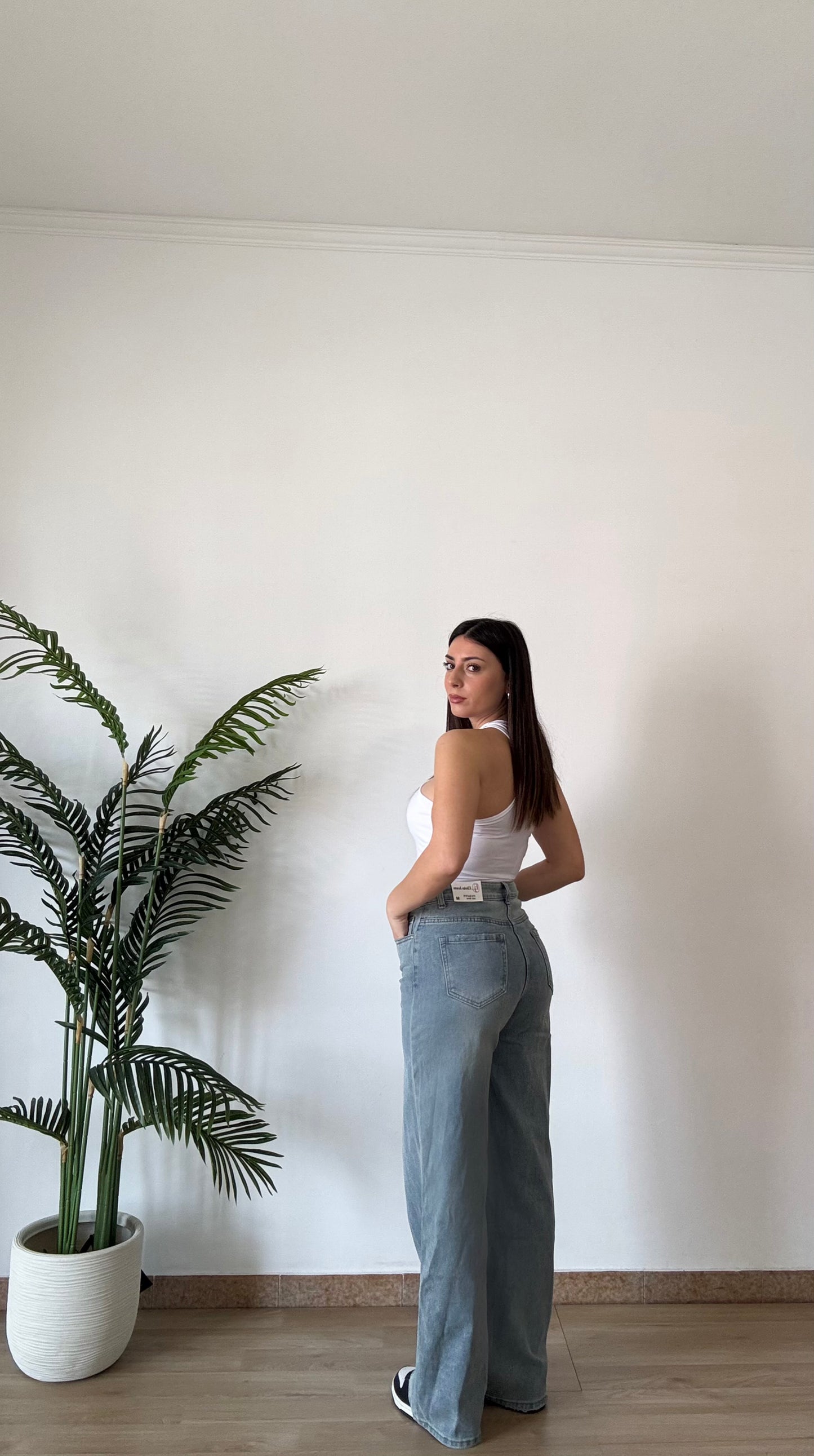 JEANS ASIMMETRICO 7015