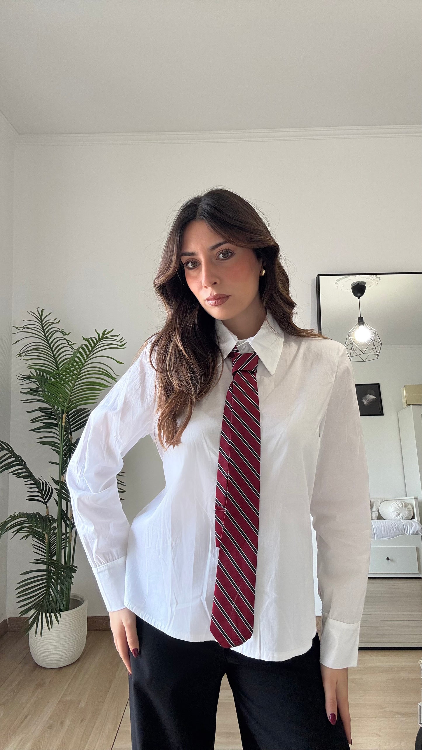 CAMICIA CON CRAVATTA