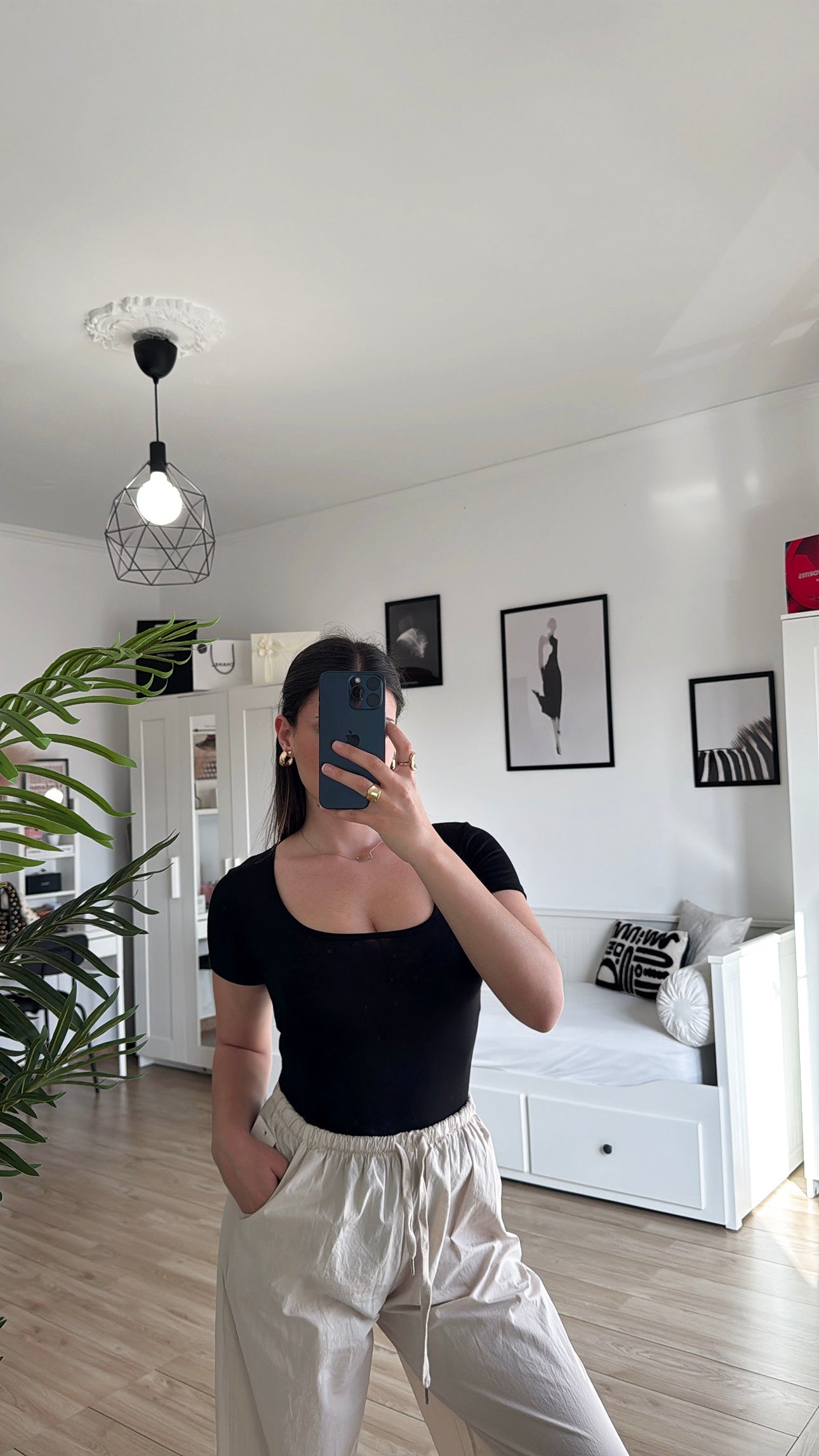 BODY INTIMO SCOLLO