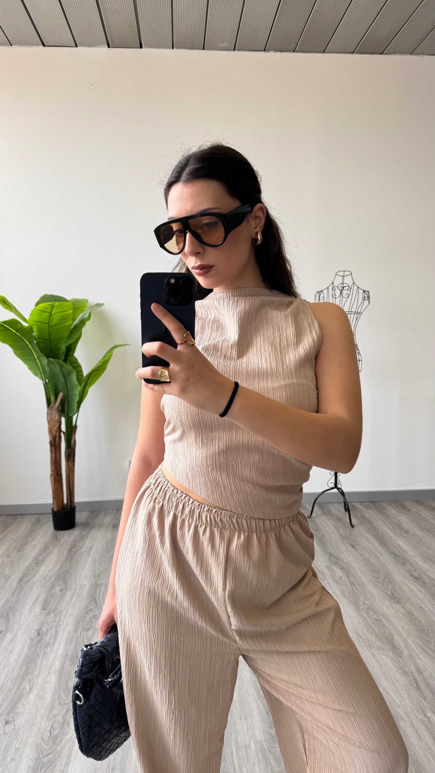 GLASSES MODEL 09