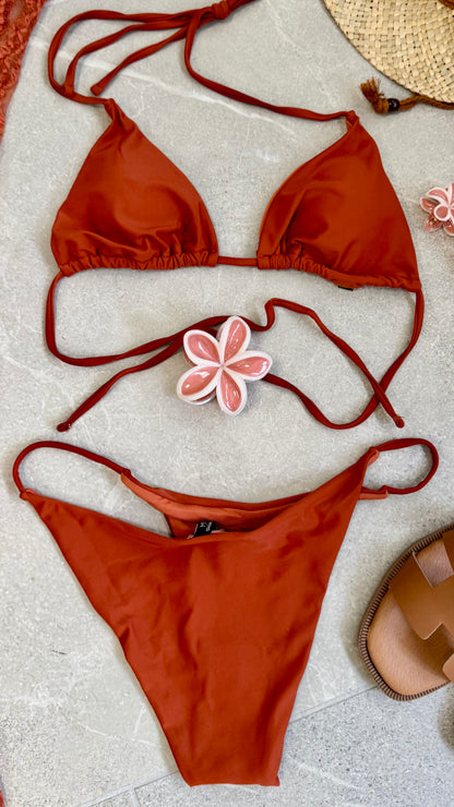 BIKINI + COPRICOSTUME