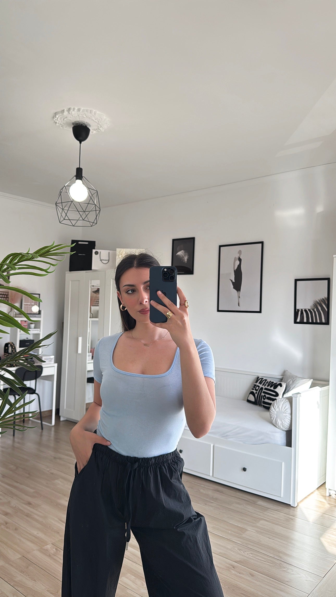 BODY INTIMO SCOLLO