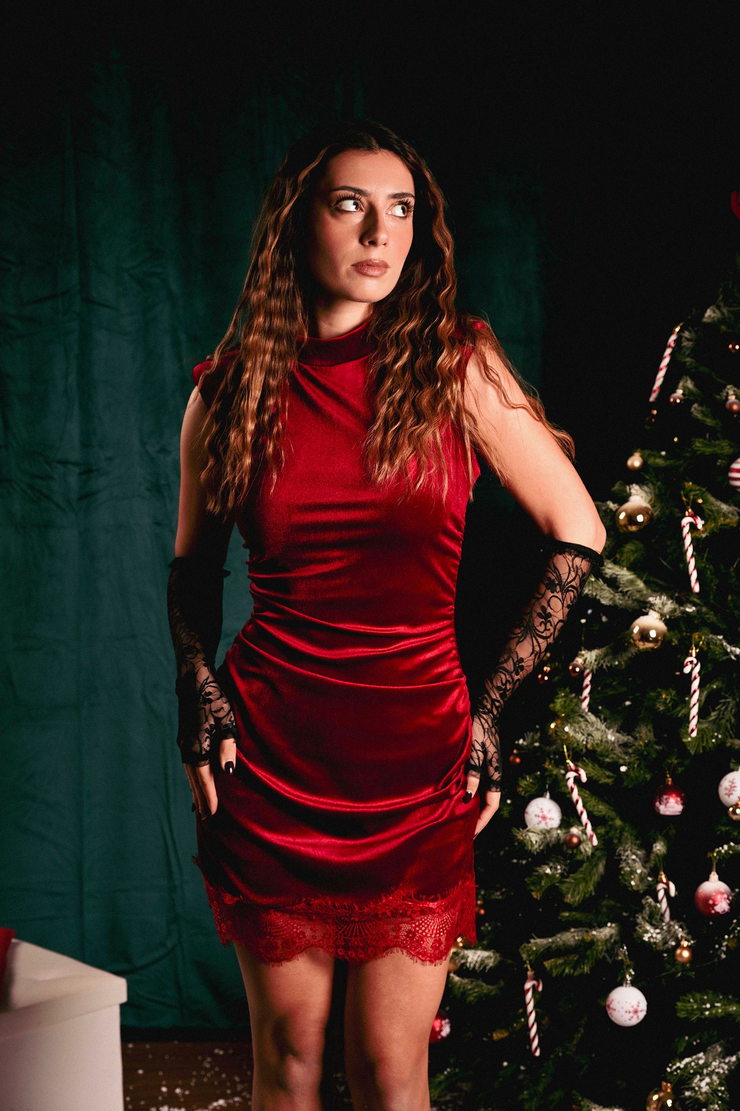 ABITO “SCARLETT”