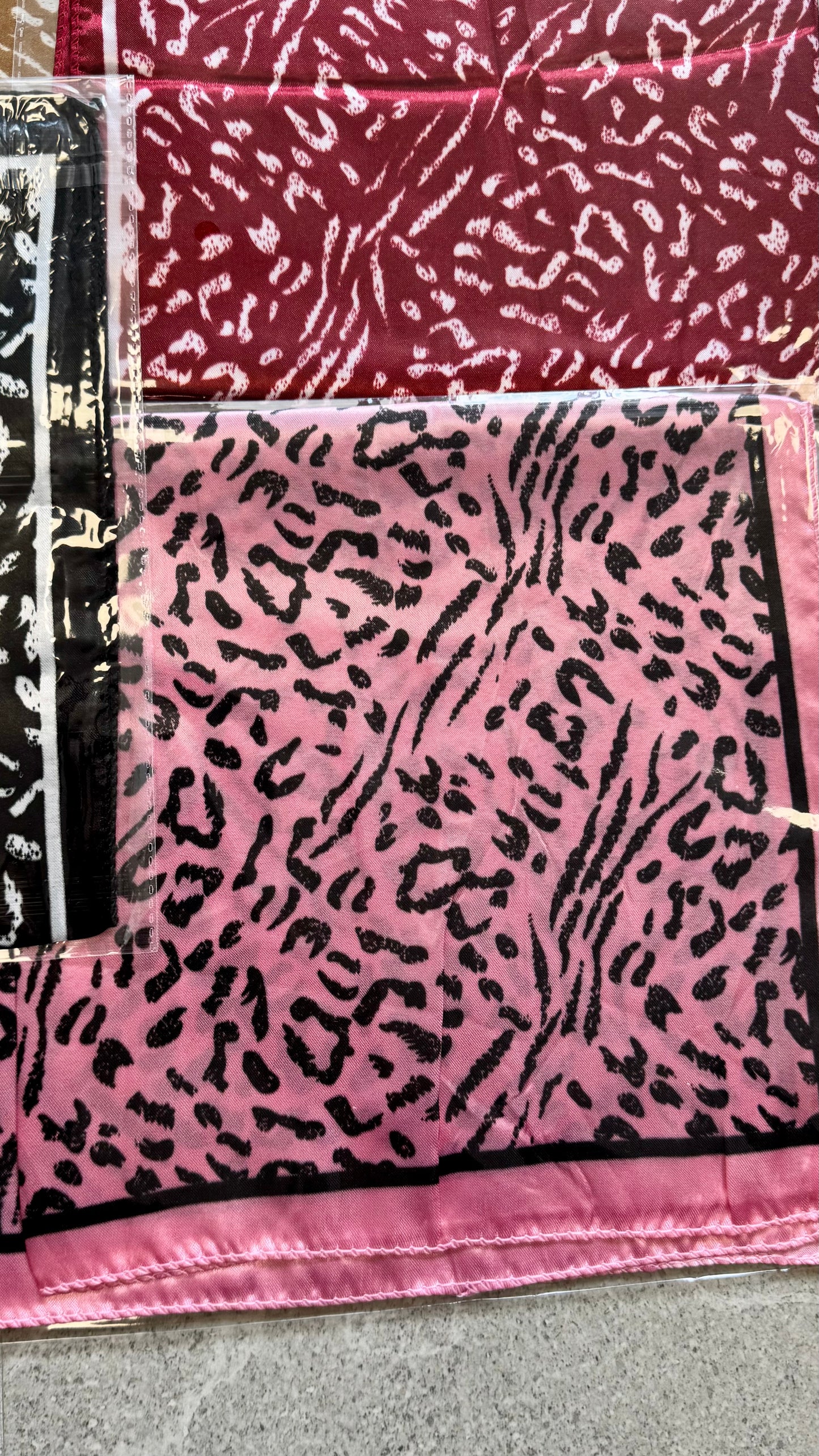 FOULARD “LEO”