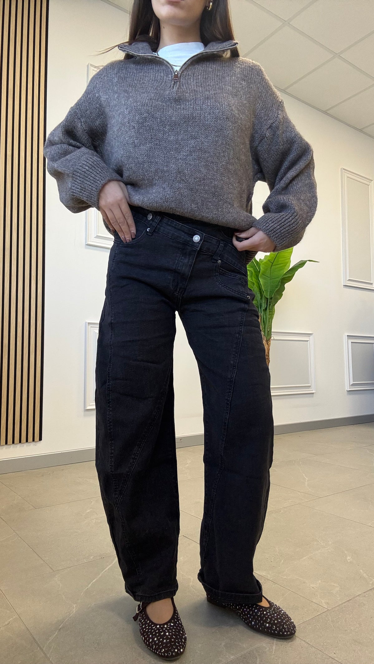 JEANS ASIMMETRICO “1669”