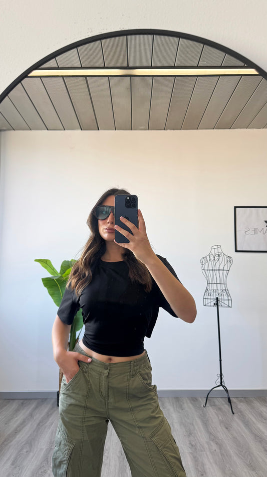 T-SHIRT CROP “TIGHT”
