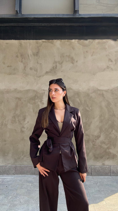 TAILLEUR “CHIC”
