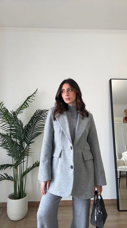 COAT OVER
