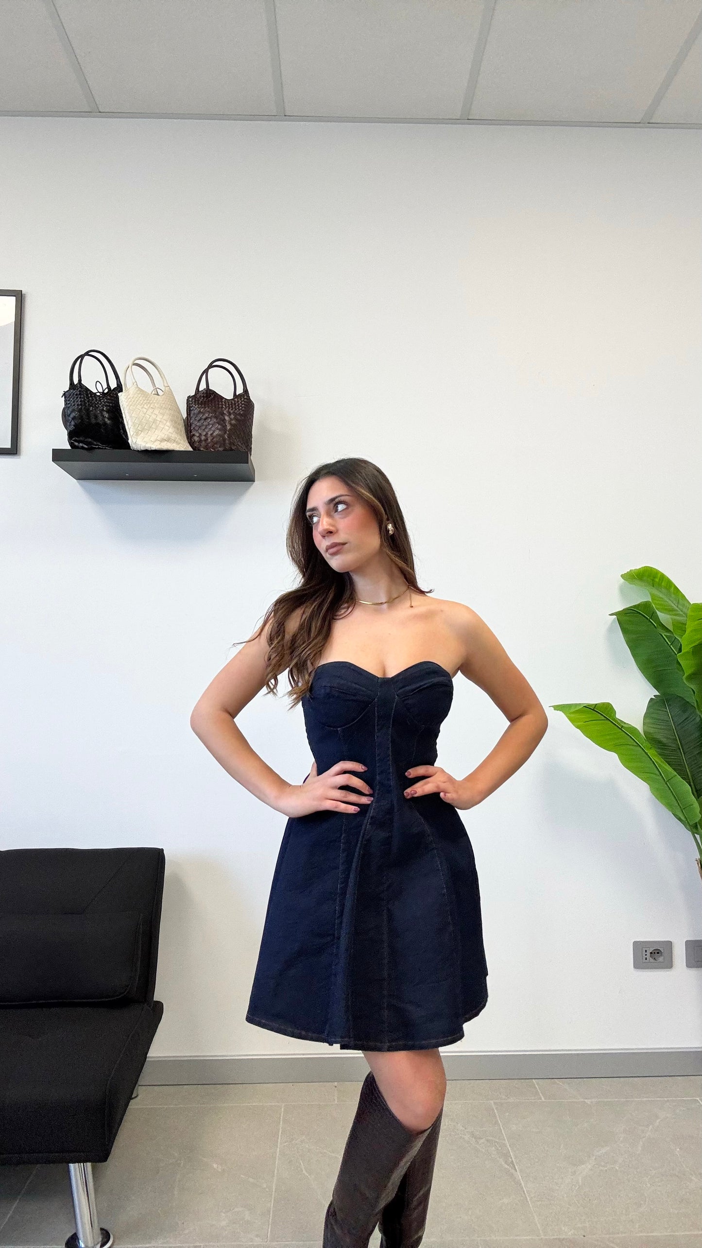 ABITO IN “JEANS”