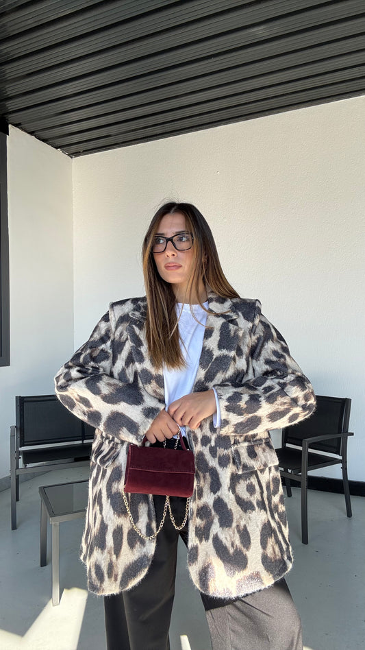 BLAZER COAT OVER “LEO”