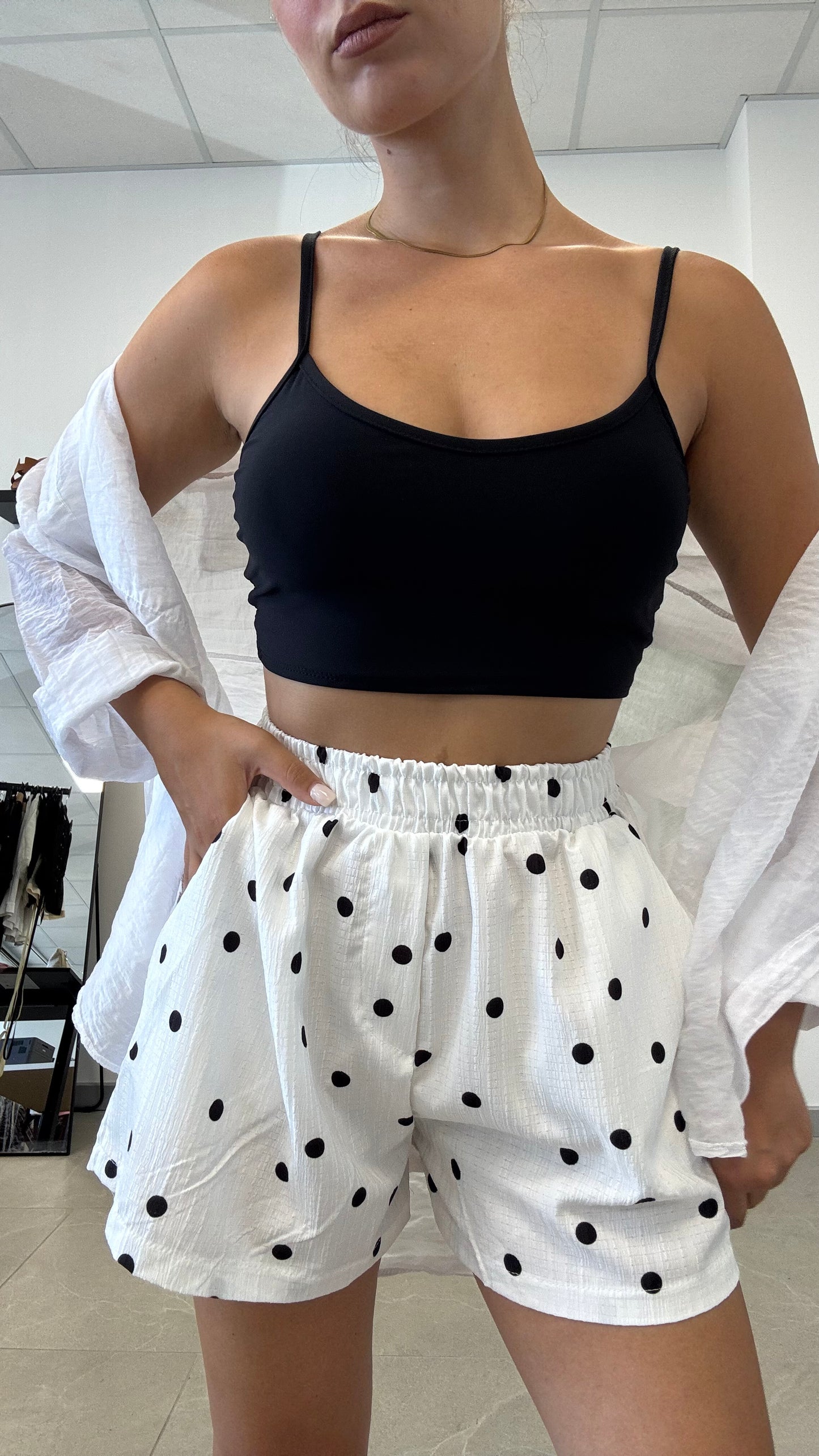 PANTALONCINO “POIS”