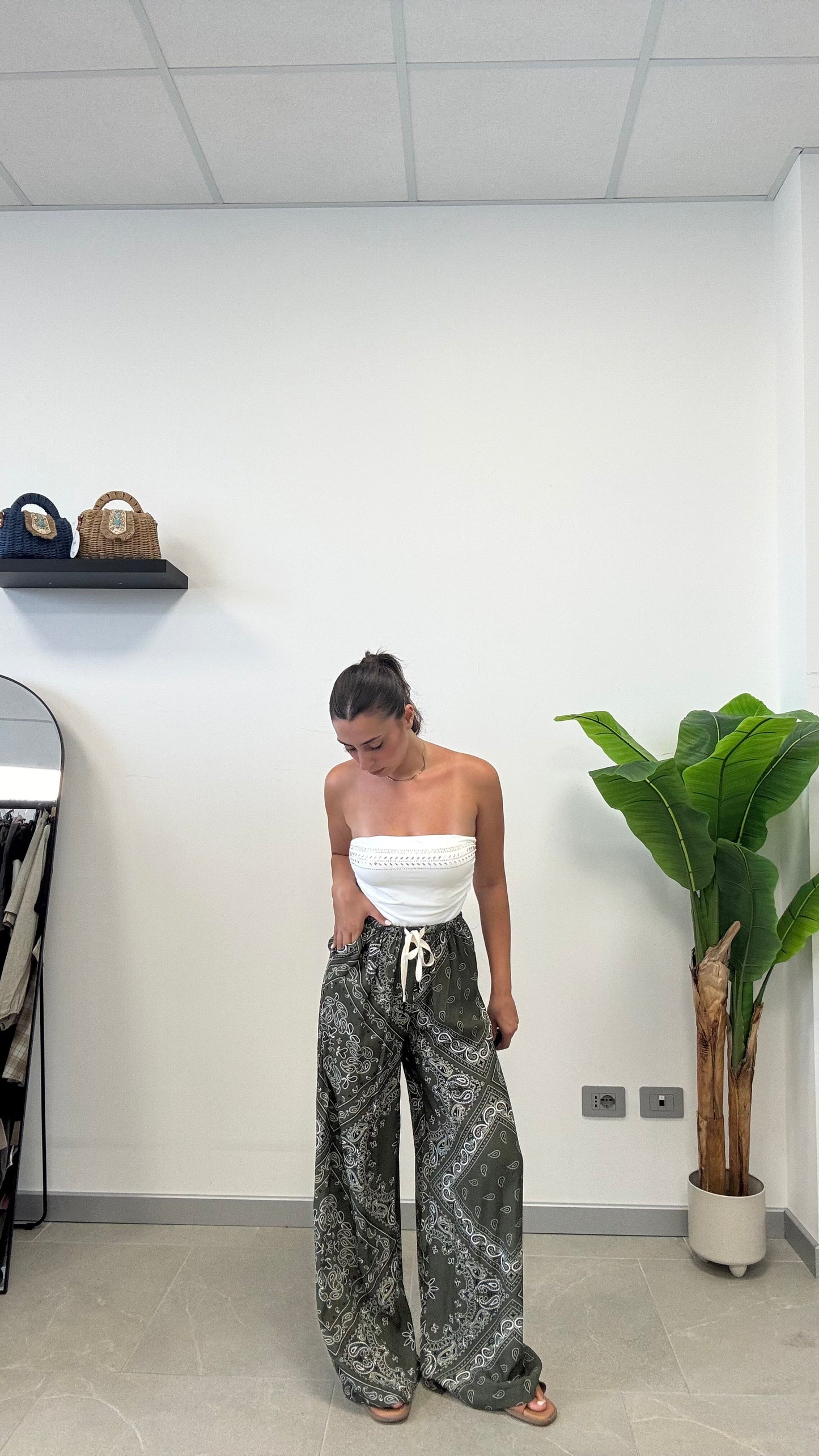 PANT IN VISCOSA “BANDANA”