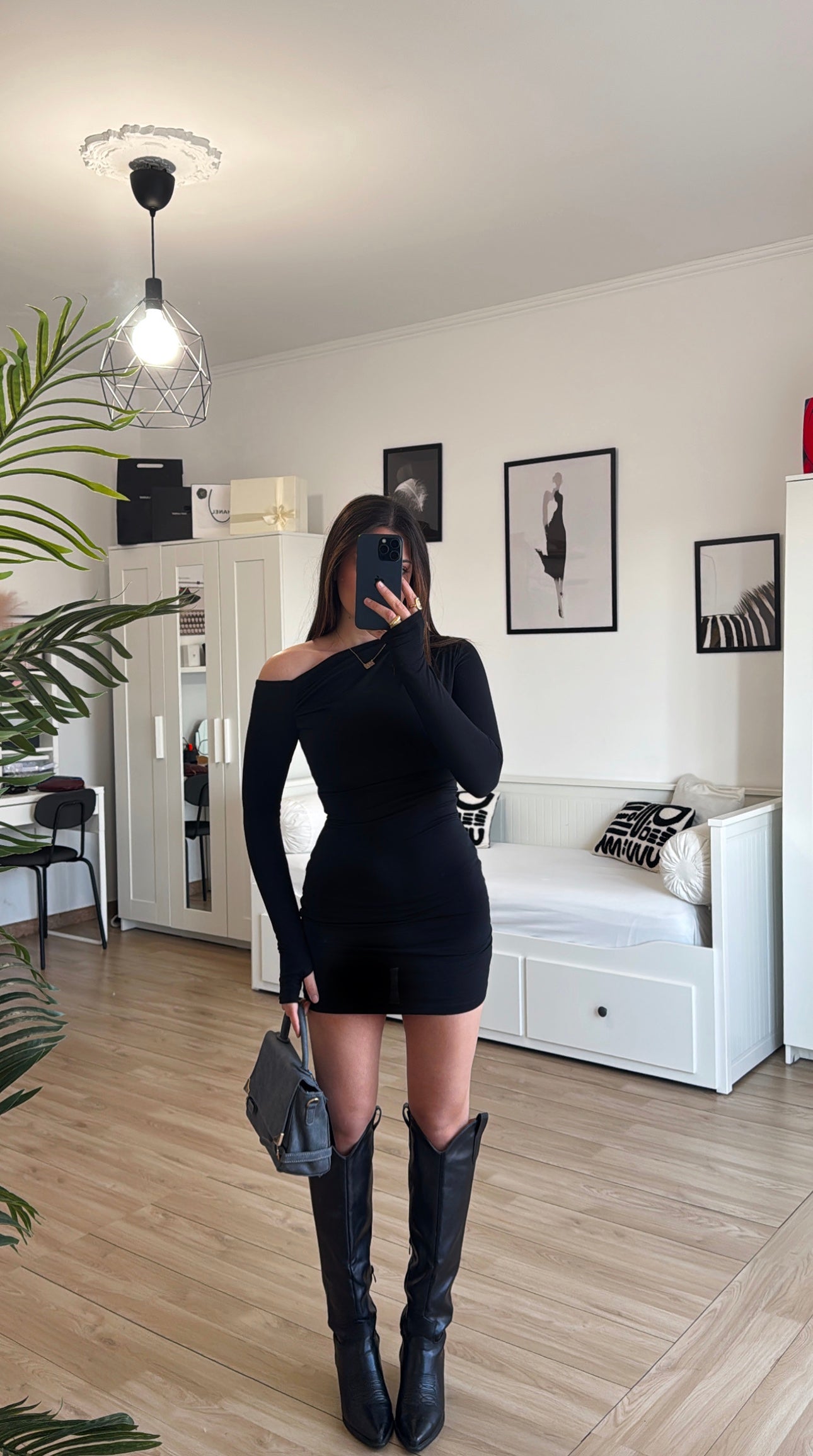 ABITO VALENTINA