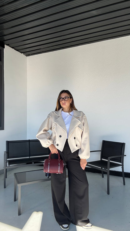 COAT CROP “OVER”
