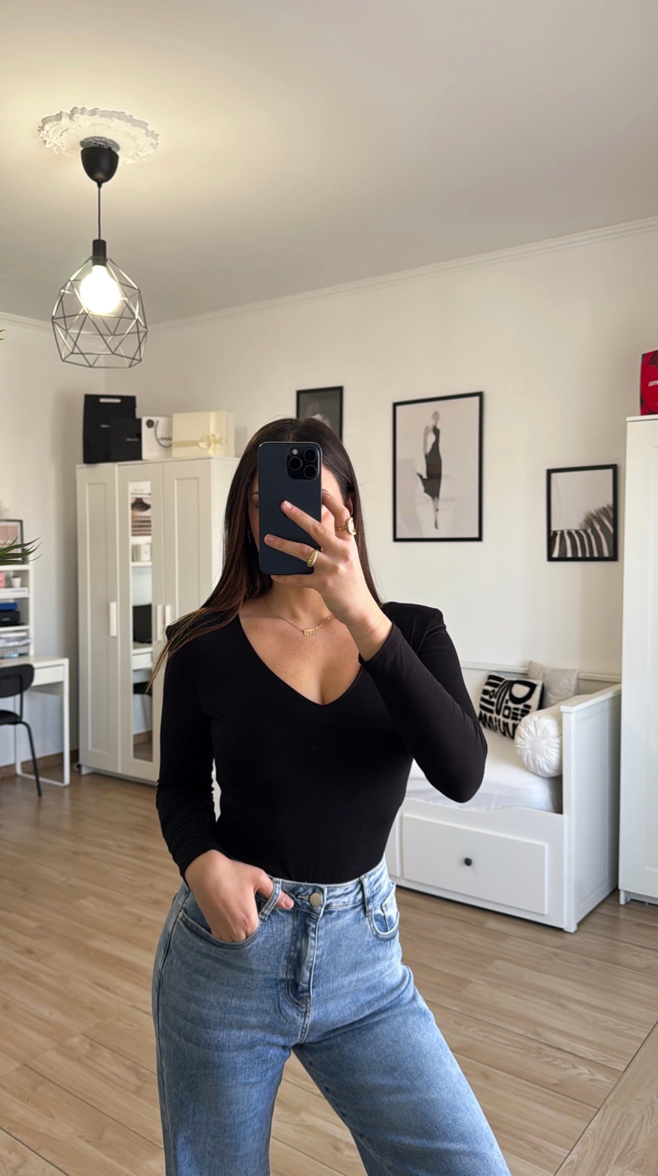 BODY SCOLLO V