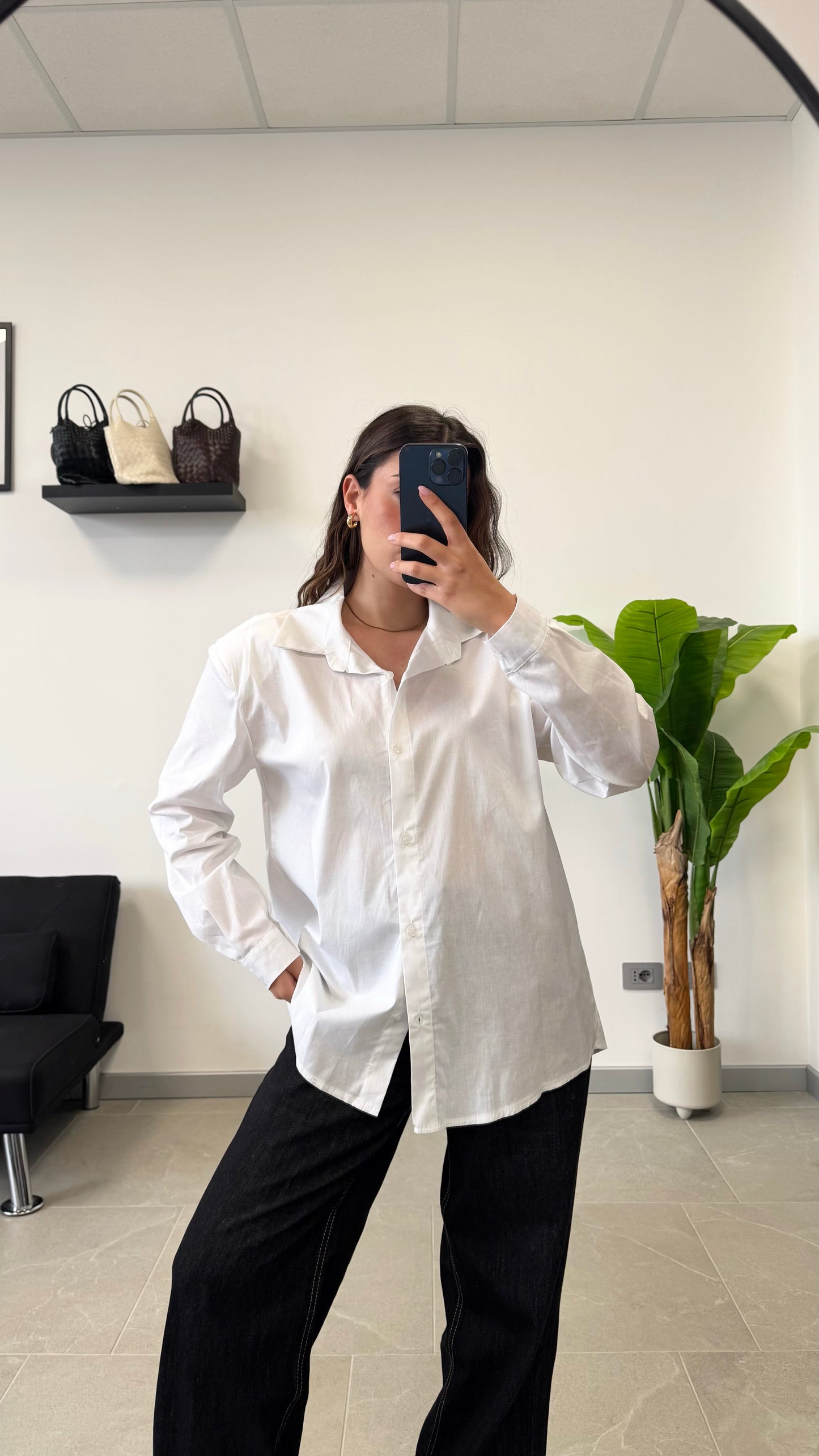 CAMICIA CON “SPALLINE OVER”